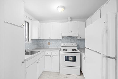 Kitchen - 1762 Mtée Monette, Laval (Vimont), QC - Indoor Photo Showing Kitchen