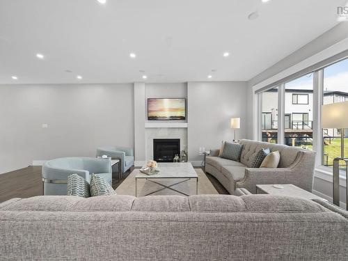 15 Theresa Mcneil Grove, Halifax, NS 