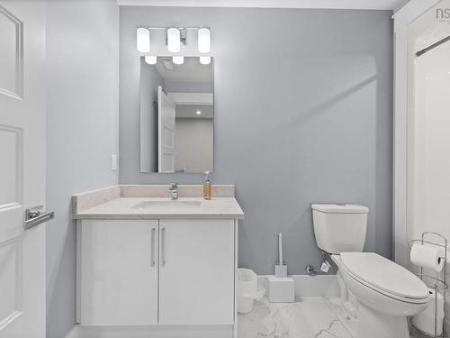 15 Theresa Mcneil Grove, Halifax, NS 