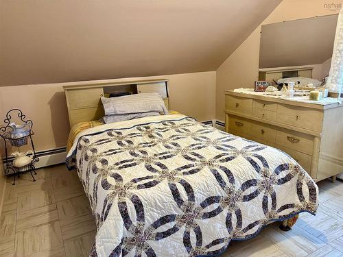 1266 Back Road, Chéticamp, NS 