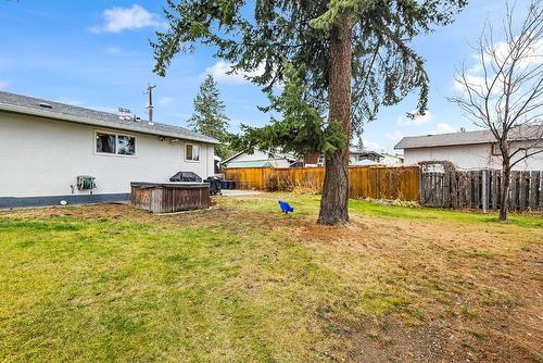 3345 Gates Road, West Kelowna, BC - Outdoor