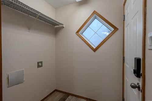 124 Lindmere Dr, Winnipeg, MB 