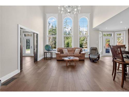 16 Bromfield Crt, Moncton, NB 