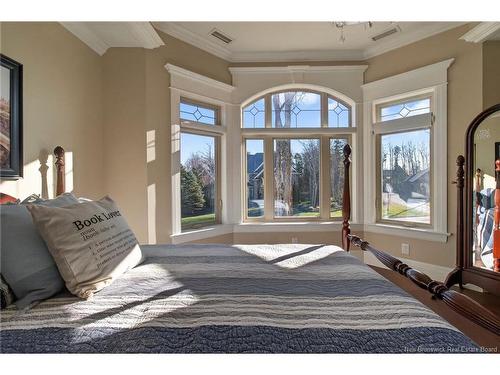 16 Bromfield Crt, Moncton, NB 