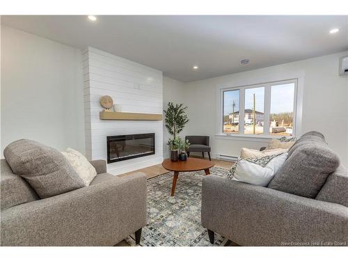 55 Melbourne Dr, Moncton, NB 