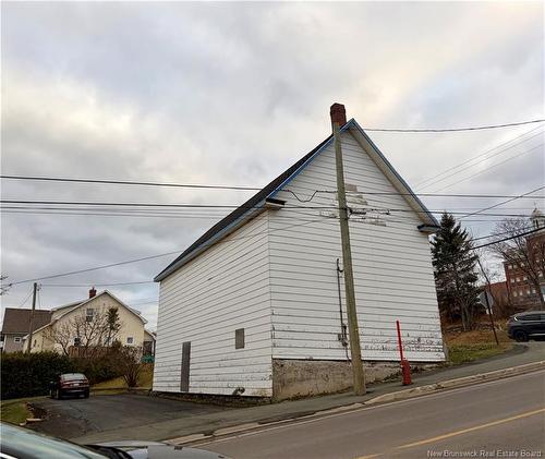 131 Renfrew, Dalhousie, NB 