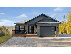 16 Khaki CRT  Quispamsis, NB E2G 0L4