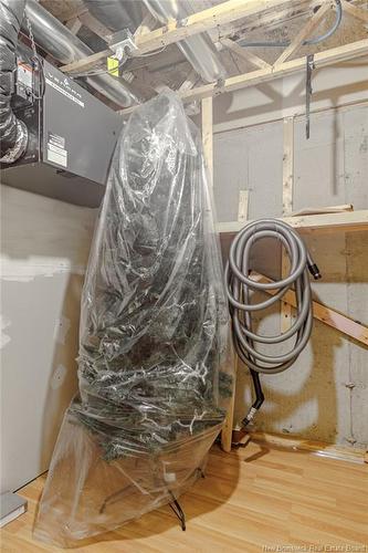 8 Saint Peters Crt, Saint John, NB 