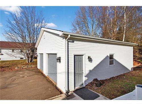 25 Cap Pele Crt, Dieppe, NB 