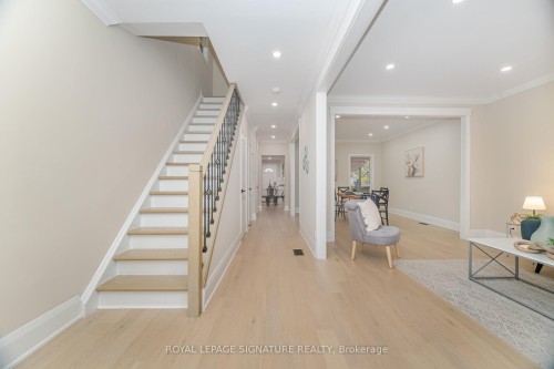 98 Birch Avenue  Hamilton, ON L8L 6H7