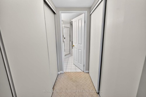 1402-110 Promenade Circle, Vaughan, ON - Indoor