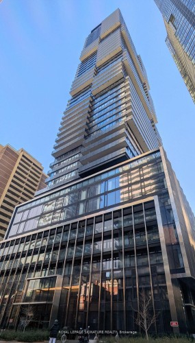 3907-55 Charles Street, Toronto, ON - Outdoor