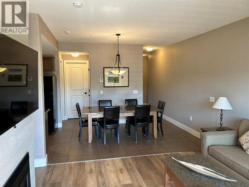 1200 Rancher Creek Road Unit# 131Ab, Osoyoos, BC - Indoor Photo Showing Dining Room