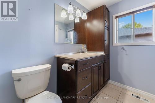 1416 Somerville Street, Oshawa, ON - Indoor Photo Showing Bathroom