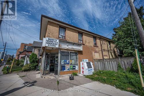 675 Broadview Avenue, Toronto, ON 