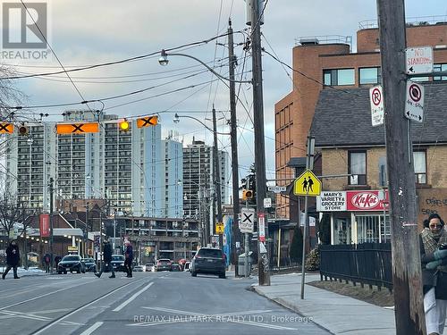 675 Broadview Avenue, Toronto, ON 