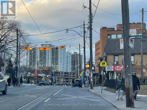 675 Broadview Avenue, Toronto, ON 