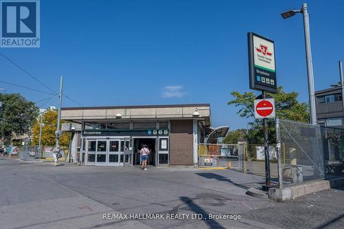 675 Broadview Avenue, Toronto, ON 