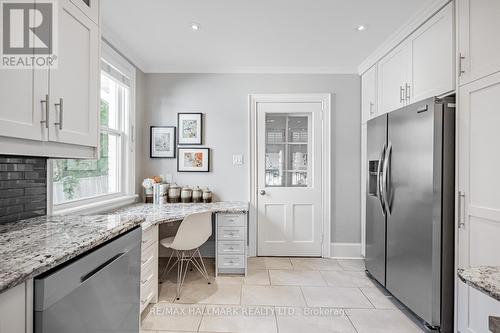 407 Aberdeen Avenue, Hamilton, ON - Indoor Photo Showing Kitchen