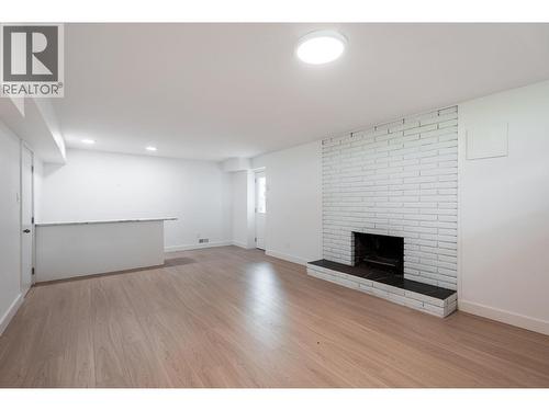 1410 Dansey Avenue, Coquitlam, BC 