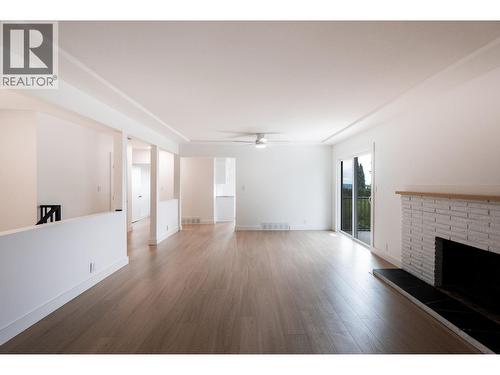 1410 Dansey Avenue, Coquitlam, BC 