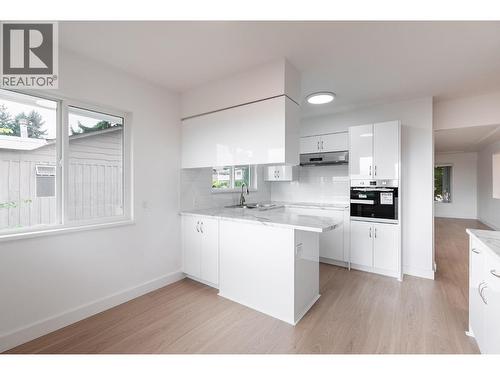 1410 Dansey Avenue, Coquitlam, BC 