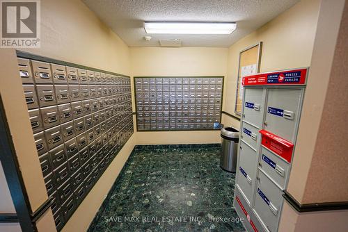 1705 - 4205 Shipp Drive, Mississauga, ON - Indoor Photo Showing Other Room