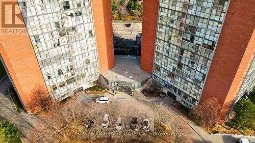 1705 - 4205 Shipp Drive, Mississauga, ON - Outdoor