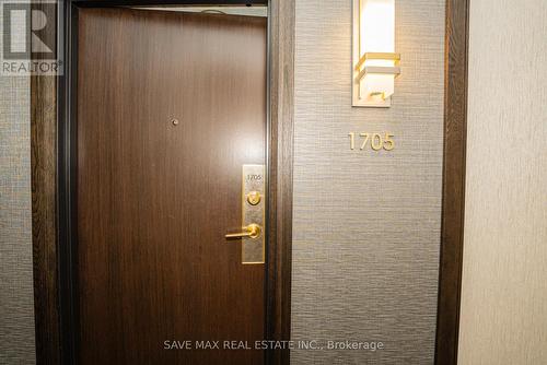 1705 - 4205 Shipp Drive, Mississauga, ON - Indoor Photo Showing Other Room