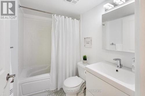 808 - 4978 Yonge Street, Toronto, ON - Indoor Photo Showing Bathroom