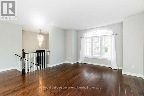 88 61St Street S, Wasaga Beach, ON - Indoor Photo Showing Other Room
