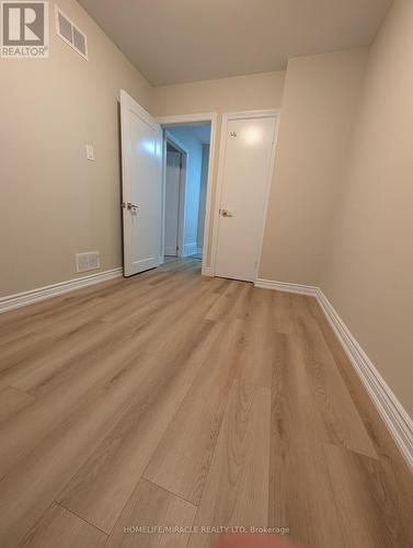 15 Athlone Avenue, Brampton, ON - Indoor Photo Showing Other Room