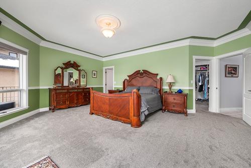 202-3473 Lakeview Place, Enderby, BC - Indoor Photo Showing Bedroom