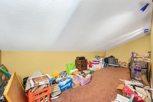 202-3473 Lakeview Place, Enderby, BC - Indoor Photo Showing Other Room