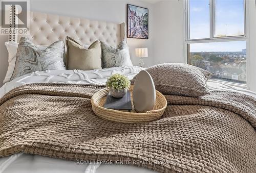 705 - 155 Hillcrest Avenue, Mississauga, ON - Indoor Photo Showing Bedroom