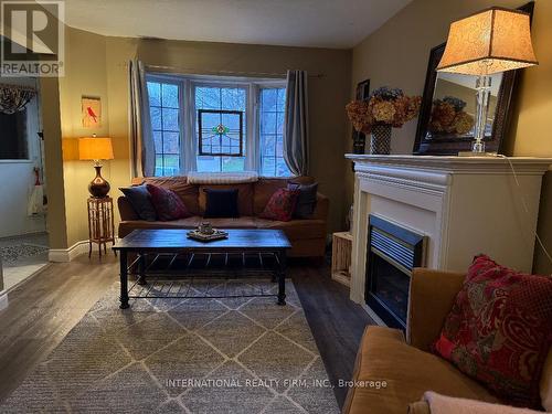 Living Room - 922 Glendale Court, Burlington, ON - Indoor Photo Showing Living Room With Fireplace
