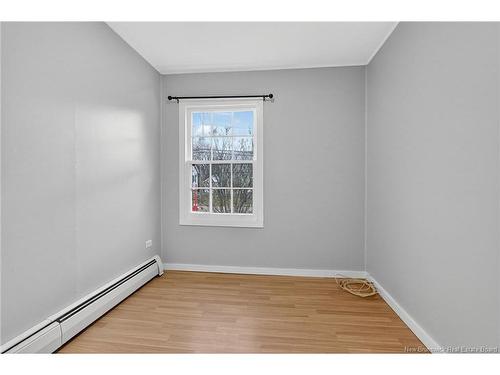 98 Jones St, Moncton, NB 