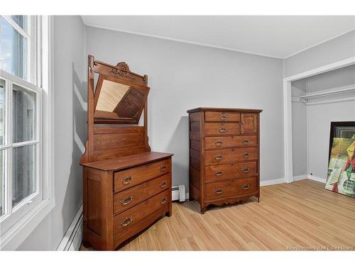 98 Jones St, Moncton, NB 