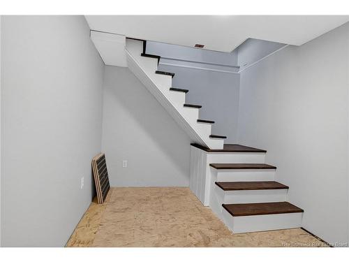 98 Jones St, Moncton, NB 