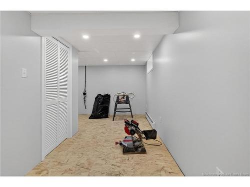 98 Jones St, Moncton, NB 