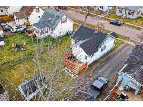 98 Jones St, Moncton, NB 