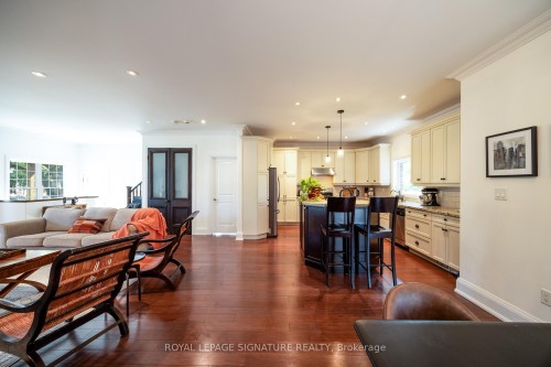 116 Milton Street, Toronto, ON - Indoor