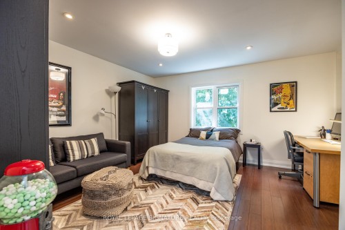 116 Milton Street, Toronto, ON - Indoor Photo Showing Bedroom
