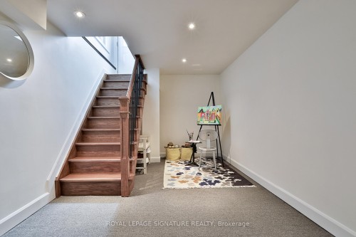 116 Milton Street, Toronto, ON - Indoor Photo Showing Other Room