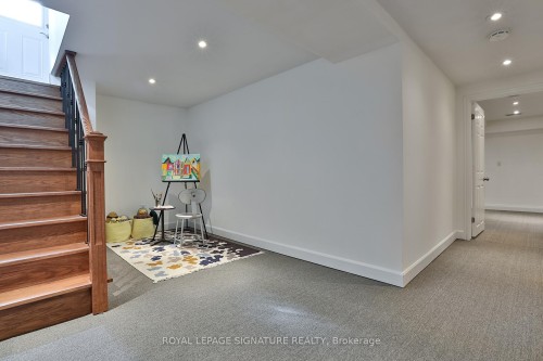 116 Milton Street, Toronto, ON - Indoor Photo Showing Other Room