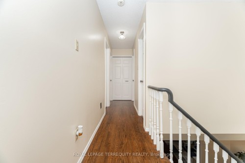 4085 Wheelwright Crescent, Mississauga, ON - Indoor Photo Showing Other Room