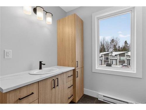 209 Donat Cres, Dieppe, NB 