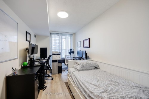 2204-1 Rean Drive, Toronto, ON - Indoor