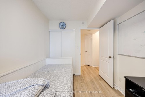 2204-1 Rean Drive, Toronto, ON - Indoor Photo Showing Other Room