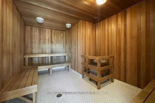 Ph3-225 Webb Drive, Mississauga, ON - Indoor Photo Showing Other Room